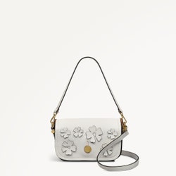Bathurst Mews - Cutwork Floral